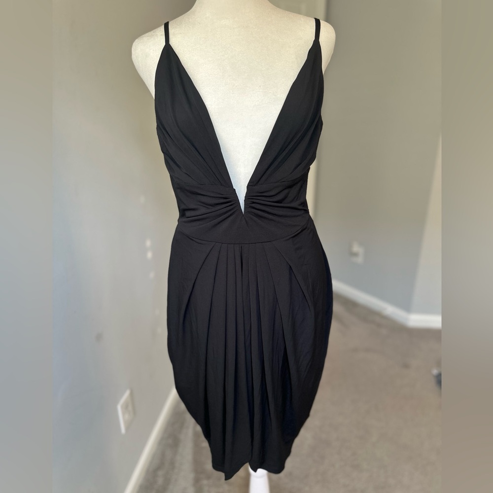 Perfect SEXY LBD!! **NEW**